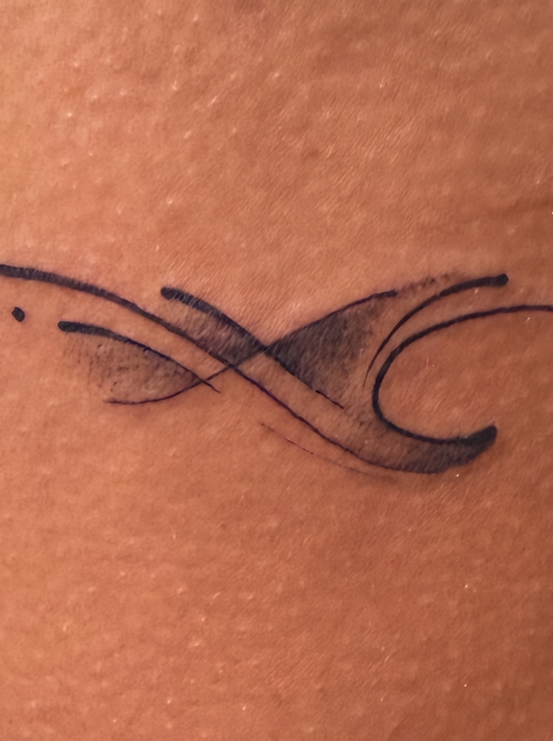 Fine Line tattoo 4